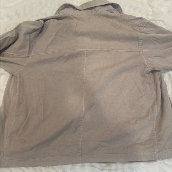 H&M Women’s Divided Oversized Cotton Button Up Tan Shirt Jacket Size S - Picture 8 of 8